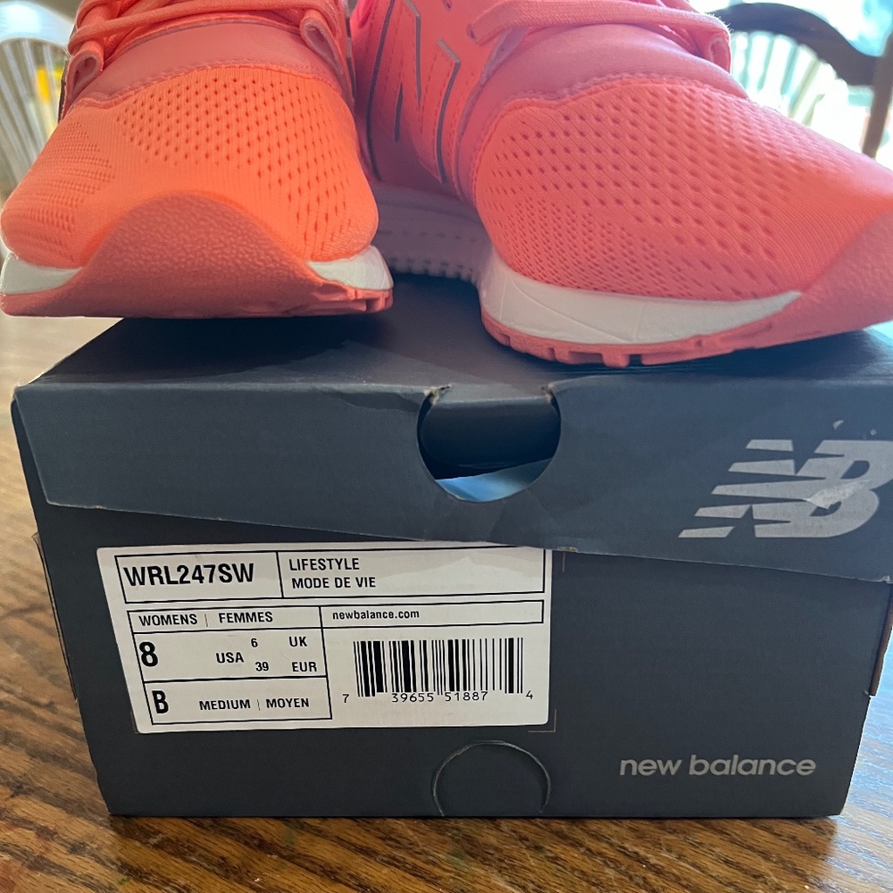 New Balance shoes - Picture 4 of 5